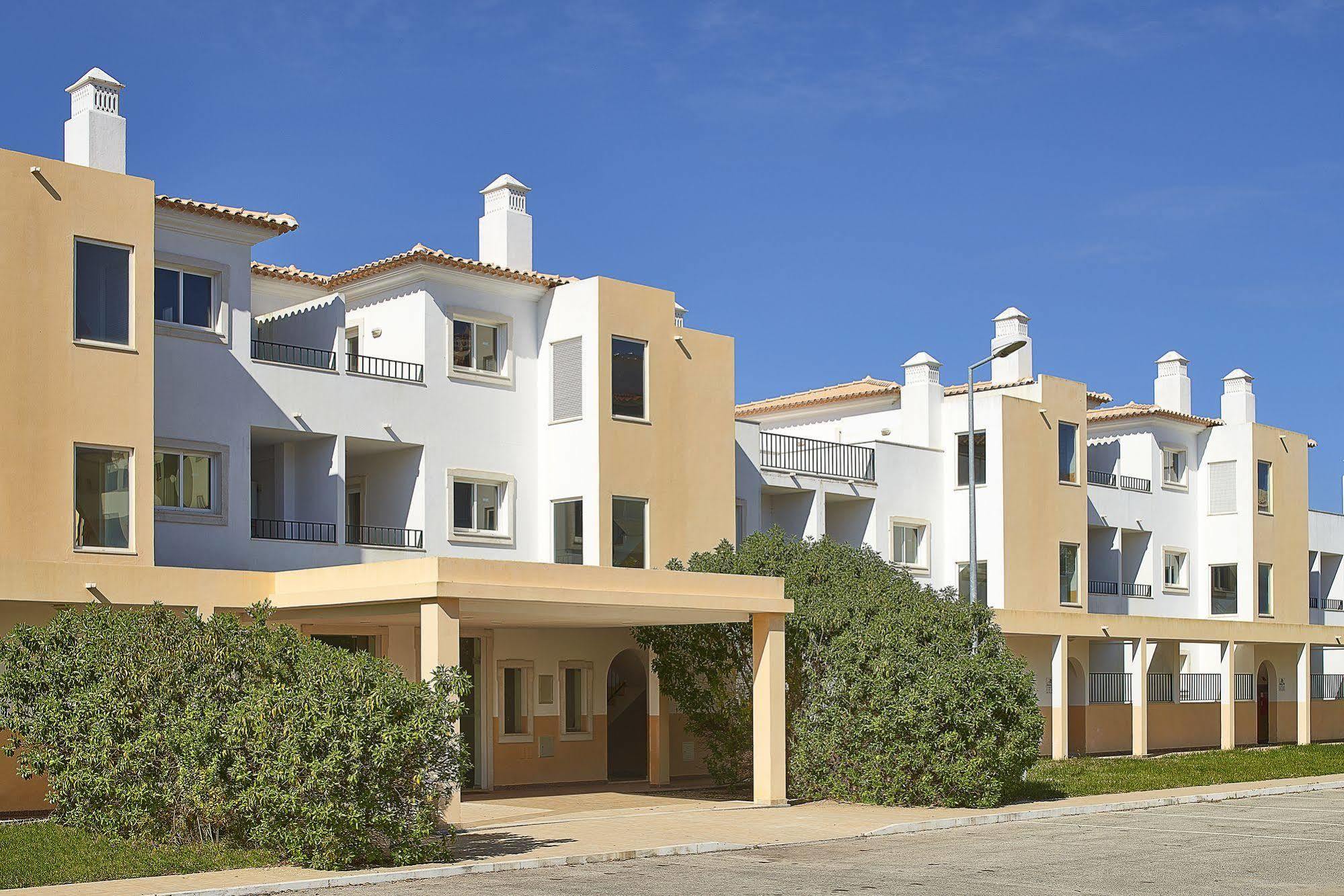 Apart-hotel Smy Santa Eulalia Algarve 3*